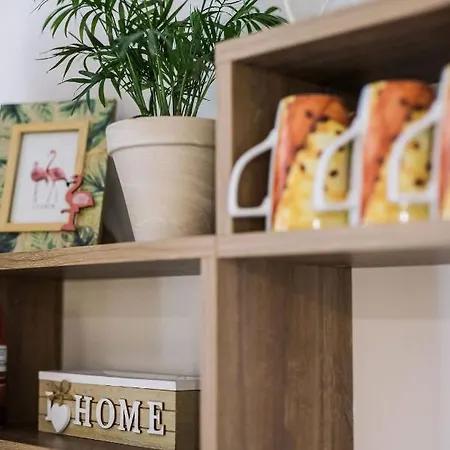 Level 3 Sea View Апартаменты Планос